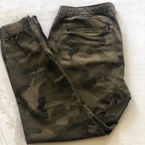 Bullhead denim camo joggers
